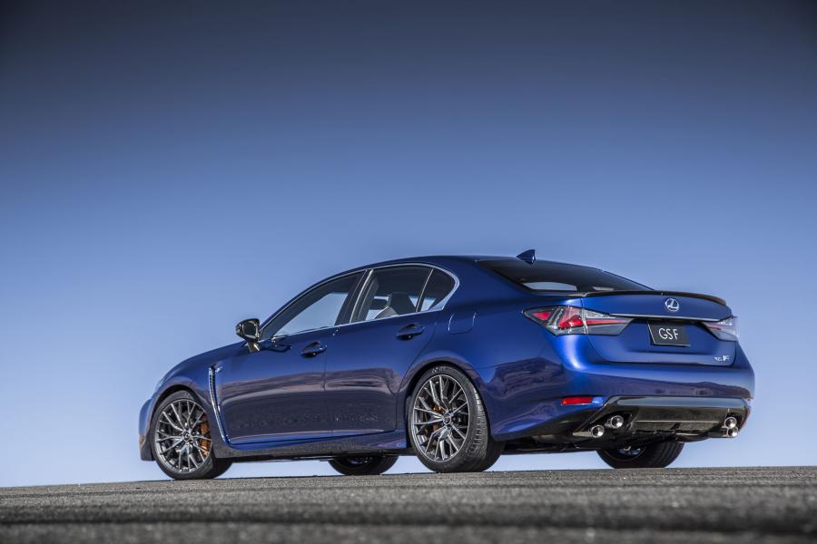  Lexus GS F 2015 года  (фото 14 из 28)